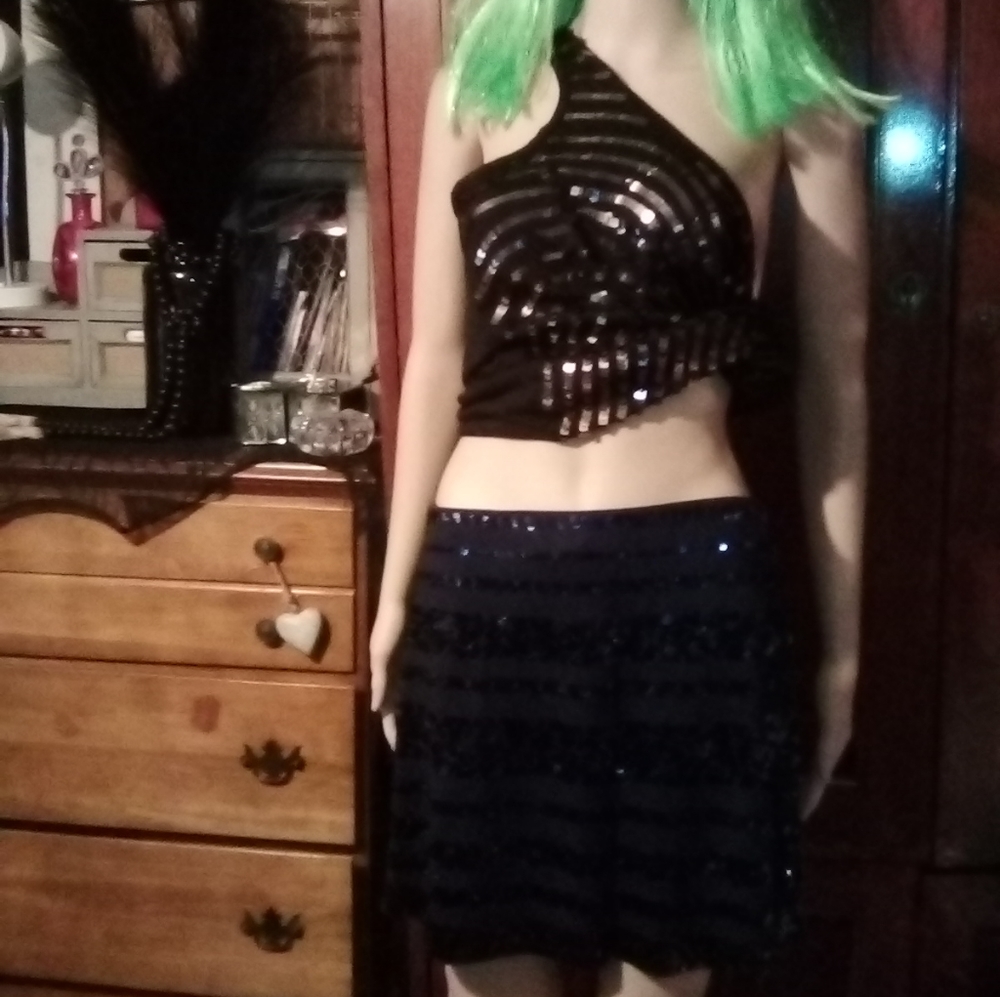 EXPRESS NAVY BLUE SEQUIN SKIRT
